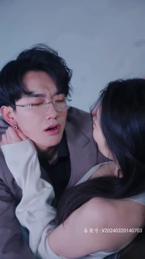 热辣滚烫之丑女无敌（75集）分享好看的短剧