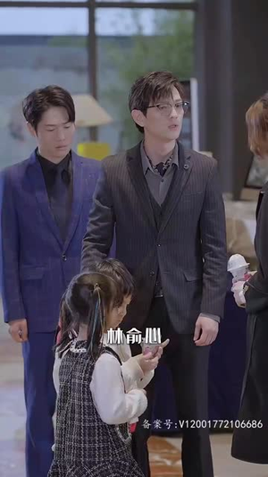 萌宝来袭,爹地追妻我助攻(80集) 萌宝来袭,爹地追妻我助攻(80集)红果短剧看全集