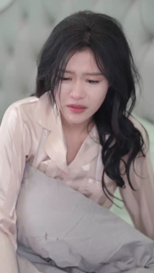 被偷走爱的那十年（43集）悬疑短剧推荐