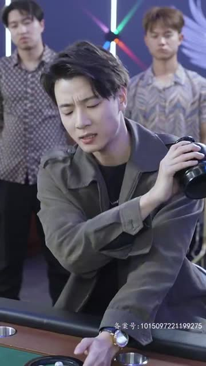 给女人投资，我成了世界首富（71集）最火短剧热播中