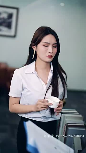 离婚后,五位爸爸来给我撑腰(离婚后五位爸爸来给我撑腰) 离婚后,五位爸爸来给我撑腰(离婚后五位爸爸来给我撑腰)好看的国产短剧