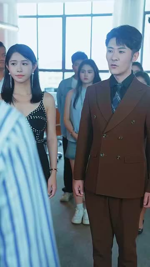 爸妈宠爱养子！断亲后我马上爆身份（31集）口碑爆棚免费看