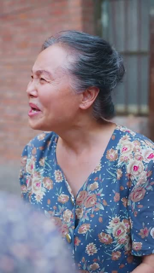 别碰我妈妈（35集）精彩短剧片段