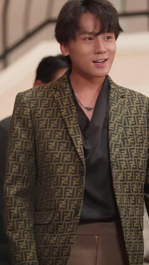 大叔的四个女房客（91集）高质量短剧推荐