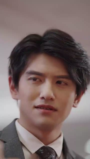 间谍保姆竟是豪门太太(80集) 间谍保姆竟是豪门太太(80集)免费短剧片段