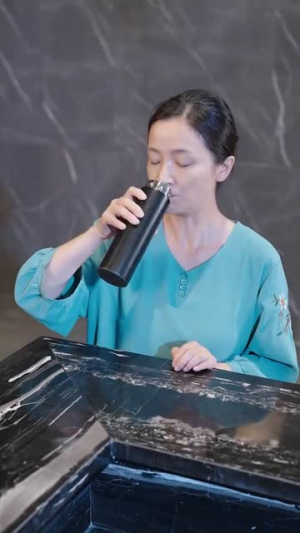 母凭女荣(65集) 母凭女荣(65集)集免费看短剧