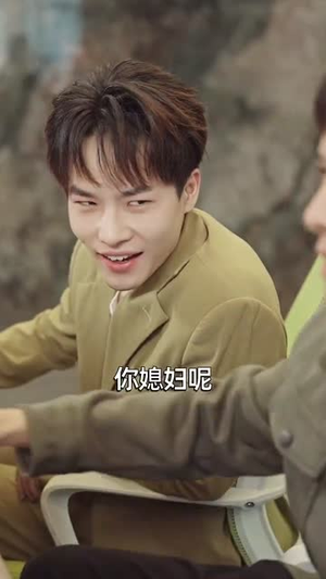 女秘书的邀请（30集）免费看短剧全集