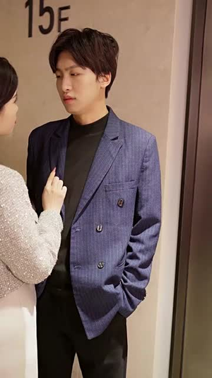 闪婚捡漏年下豪门继承人（79集）热门爆款短剧