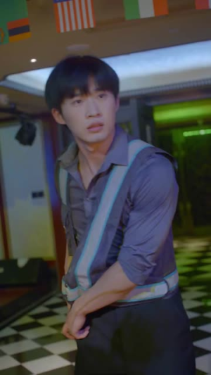 我救了美女大明星老婆(70集) 我救了美女大明星老婆(70集)精彩短剧天天看