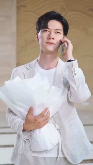 为你逆光而行（27集）好看的短剧