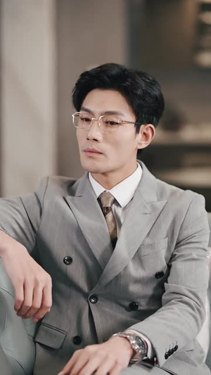 六个大佬的心尖宠，终于离婚了（52集）追风的女孩短剧