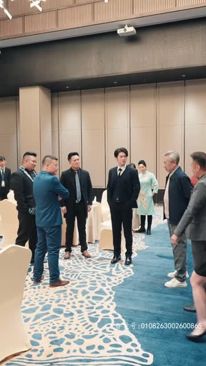 来到现代，皇帝开始复仇（80集）精彩的短剧