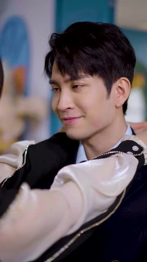 你是我眼里的一束光（87集）一起看短剧