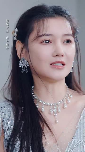 爱你比星光更浪漫（70集）热播短剧来袭