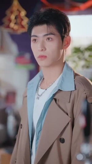 爱与失控的边缘(74集) 爱与失控的边缘(74集)精彩短剧分享。