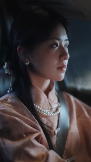 爱在万米高空(100集) 爱在万米高空(100集)爆款短剧一起追