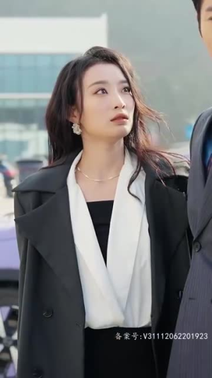 纯情丫头休想逃 (86集) 纯情丫头休想逃 (86集)热门爆款短剧