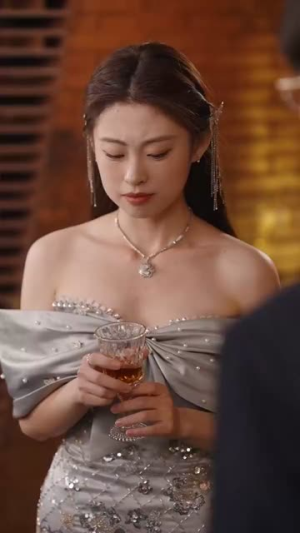 冷漠老公成了悲伤小狗(81集) 冷漠老公成了悲伤小狗(81集)看精彩短剧