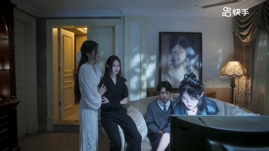 叶穆2暗夜启示录（32集）零花钱看整部剧