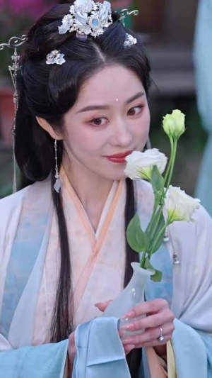 长嫂扶我青云志(70集) 长嫂扶我青云志(70集)每天分享短剧