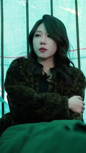 逃出无人区 (32集) 逃出无人区 (32集)短剧免费观看