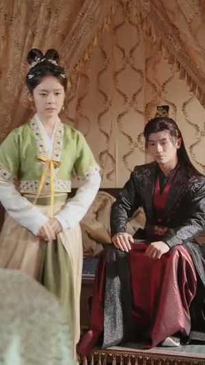 一眼穿心双重人格皇帝爱上我(96集) 一眼穿心双重人格皇帝爱上我(96集)短剧追不停