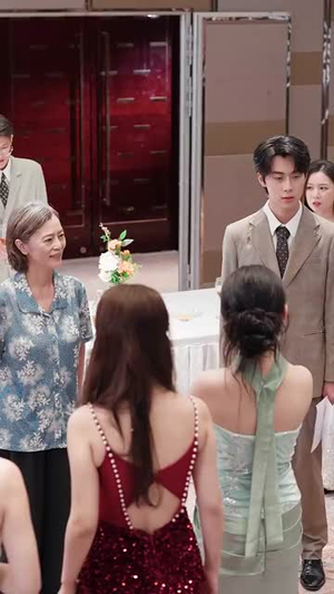 养恩深似海(70集) 养恩深似海(70集)热播短剧重燃