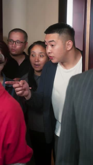 重逢五十（55集）精彩热门短剧