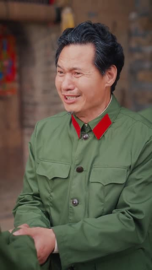 重生七零不再当炮灰女配(81集) 重生七零不再当炮灰女配(81集)番茄短剧看全集