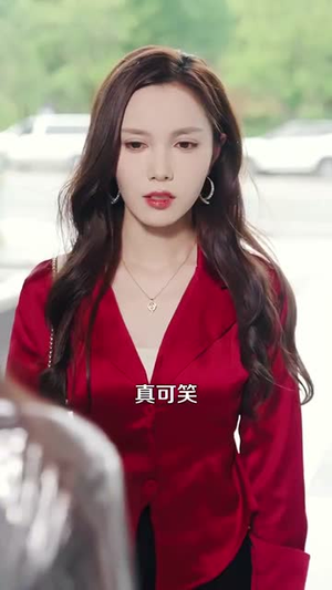 刚离婚和前妻死对头在一起 (73集) 刚离婚和前妻死对头在一起 (73集)让你一口气看完