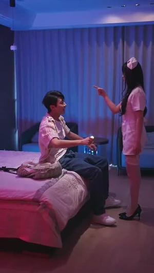 都市巨擘我的手机兑换万物 (62集)超级好看的短剧