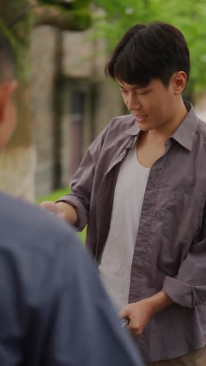 手握剧本变成七零基建王(71集) 手握剧本变成七零基建王(71集)最火的短剧