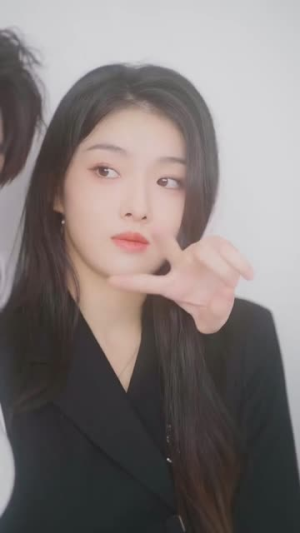 心跳漫画（54集）熬夜追短剧