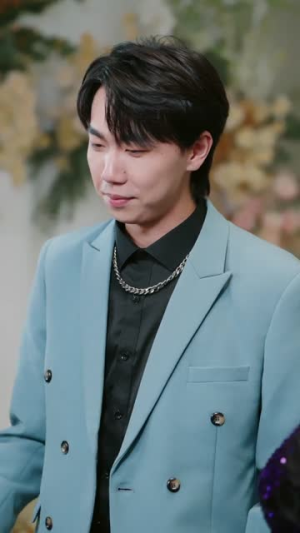 萌娃操盘手：爹地妈咪请贴贴（59集）追短剧关注我