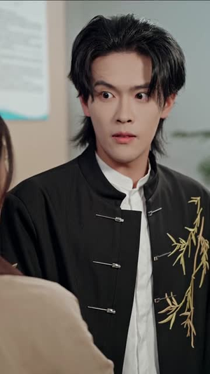 邪祟迷局：重生少年护校花（80集）大结局