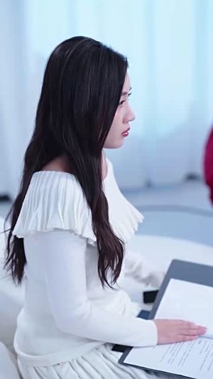 落日朝霞染芳华（70集）经典回顾免费看