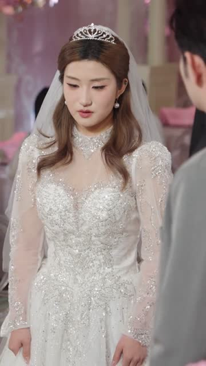 我退婚后，未婚妻后悔莫及（32集）爆款热门短剧