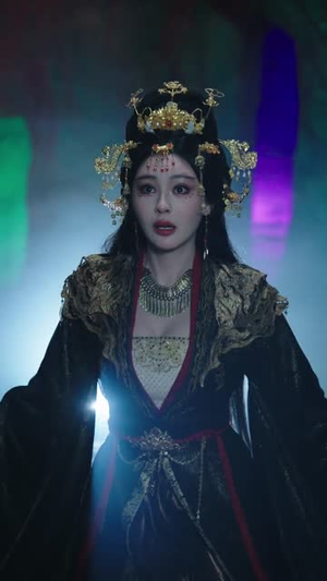 风凌北冽:女帝逼走我后,才发现我无敌天下(75集) 风凌北冽:女帝逼走我后,才发现我无敌天下(75集)在线播放