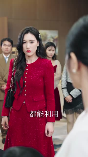 出狱后离婚，大小姐光芒万丈（62集）最火短剧热播