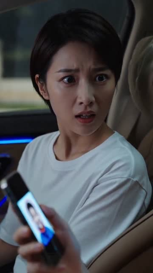 新婚当天,领证的是顾总(35集) 新婚当天,领证的是顾总(35集)短剧片段分享