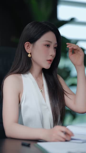 她第七世才看清（60集）无需会员免费看