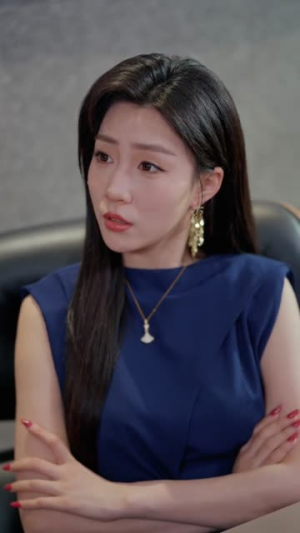 总裁您的护卫万人迷(80集) 总裁您的护卫万人迷(80集)排行榜前十短剧