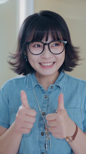 从模特到演员我靠演技杀疯短国（46集）最新上映免费看