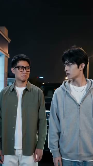 娱乐圈凶神我演反派就续命哎呀你别报警啊3(74集) 娱乐圈凶神我演反派就续命哎呀你别报警啊3(74集)免费观看就是爽