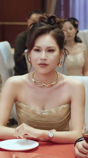 退婚那天,闪婚绝色白富美(66集) 退婚那天,闪婚绝色白富美(66集)在哪个平台看好