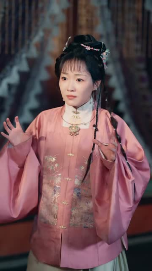 穿成虐文女主后，我绑定了反派系统（67集）最火的短剧