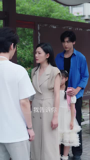 离婚后我活出万丈光芒(60 集) 离婚后我活出万丈光芒(60 集)短剧推荐更新中