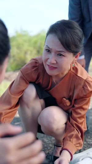 落水后全家认错了女儿(43 集) 落水后全家认错了女儿(43 集)第三季
