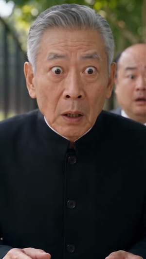 夭寿啦,我家动物园全是神兽(92集) 夭寿啦,我家动物园全是神兽(92集)超火热门短剧