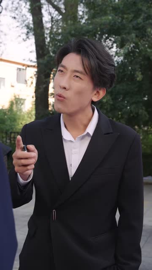 夜风知我心（32 集）热门了短剧